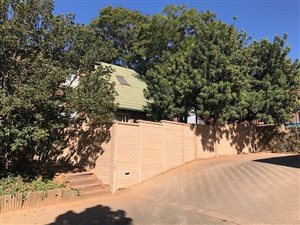 2 Bed Townhouse in Wapadrand