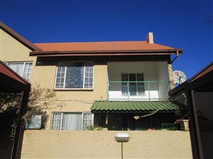 3 Bed Apartment in Clubview