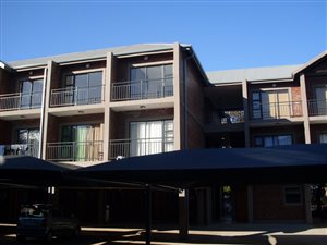 2 Bed Apartment in Mooivallei Park