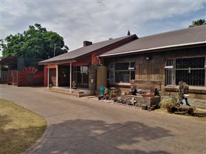 2 Bed House in Kempton Park Central