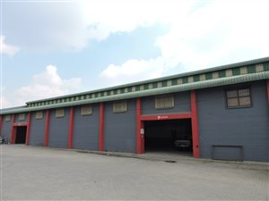 1295 m² Industrial space in Nigel Central