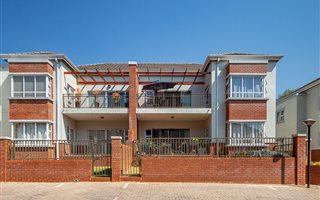 2 Bedroom Apartment in Parkview