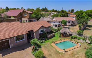 3 Bedroom House in Alan Manor