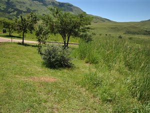 1102 m² Land available in Vulintaba Country Estate