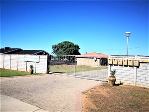 420 m² Land available in Vanes Estate
