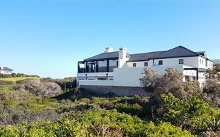 4 Bedroom House in Atlantic Beach