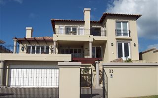 3 Bedroom House in St Francis Bay