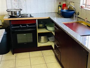 4 Bed House in Laudium