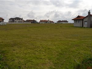812 m² Land available in Glen Gariff