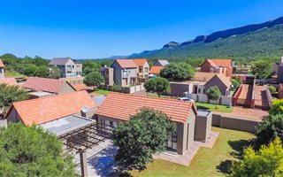 4 Bedroom House in Leloko