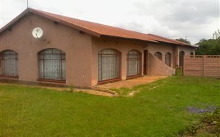 4 Bedroom House in Steel Park
