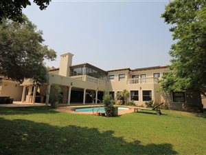 5 Bed House in Dainfern Golf Estate