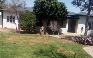 3 Bedroom House in Ladanna
