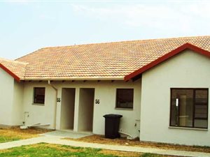 3 Bed Simplex in Parkrand