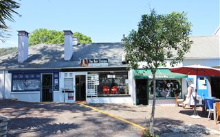 734 m² Commercial space in Knysna Central
