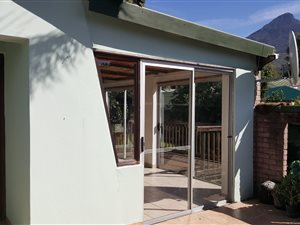 3 Bed House in Denneoord