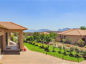 3 Bed House in Xanadu