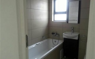 2 Bedroom Apartment in Dainfern Ext 16