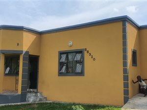4 Bed House in Folweni