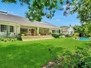 4 Bed House in Duxberry