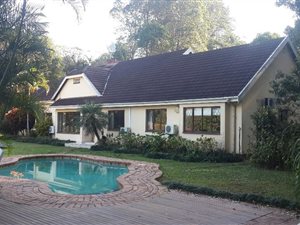 4 Bed House in Kloof