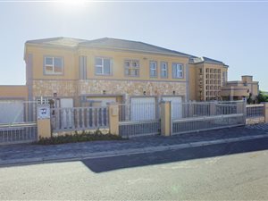 6 Bed House in Haasendal