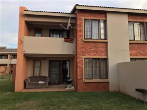 2 Bed Flat in Montana Gardens