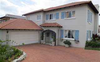3 Bedroom House in Needwood