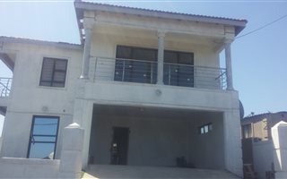 4 Bedroom House in Waterloo