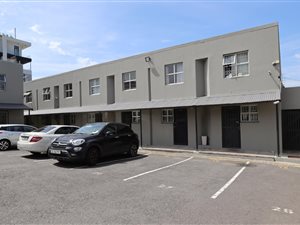 2 Bed Duplex in Observatory