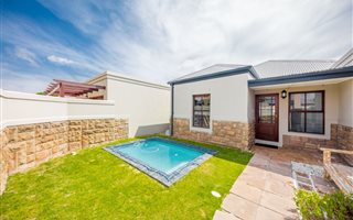 3 Bedroom House in Atlantic Beach Golf Estate
