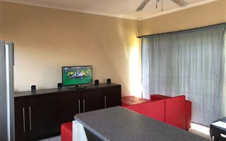 Bachelor apartment in Franklin Roosevelt Park