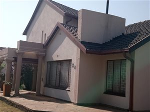 5 Bed House in Modder East