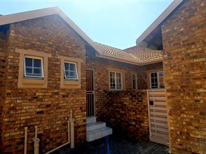 2 Bed Townhouse in Amberfield