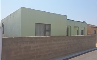 2 Bedroom House in Veeplaas