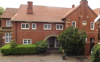 900 m² Commercial space in Overport