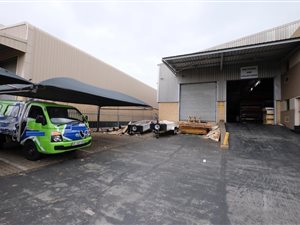 1230 m² Industrial space in Longmeadow