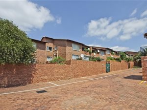 3 Bed Apartment in President Ridge