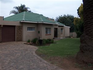 3 Bed House in Airfield