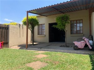 2 Bed Townhouse in Chasedene