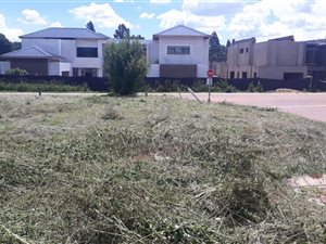 708 m² Land available in Bedfordview