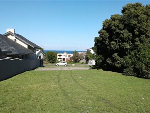 495 m² Land available in Voelklip
