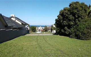 495 m² Land available in Voelklip