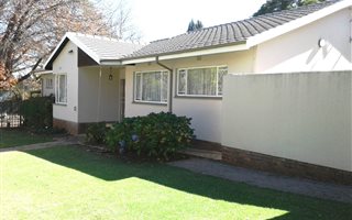 4 Bedroom House in Lombardy East