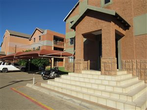 1 Bed Apartment in Langenhoven Park