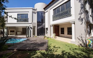 4 Bedroom House in Boardwalk