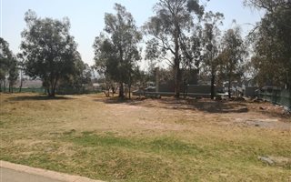 1093 m² Land available in Eye of Africa