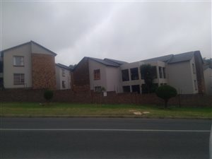 2 Bed Townhouse in Winchester Hills