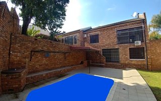 5 Bedroom House in Waterkloof Heights