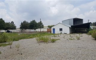 Farm in Bredell AH